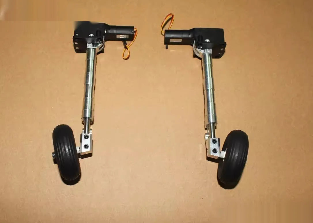 Alloy retractable shock-absorbing landing gear for model aircraft with wheels