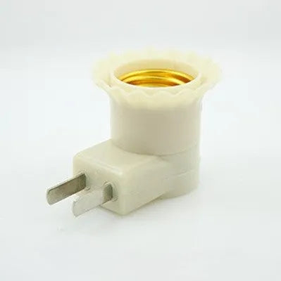 White E27 screw lamp holder with wall plug adapter and inline switch for bulb control