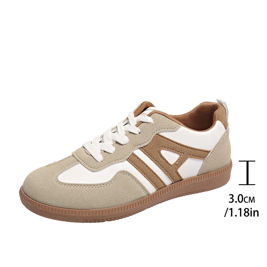Women's retro colour matching jogging shoes with lace-up front and platform heel