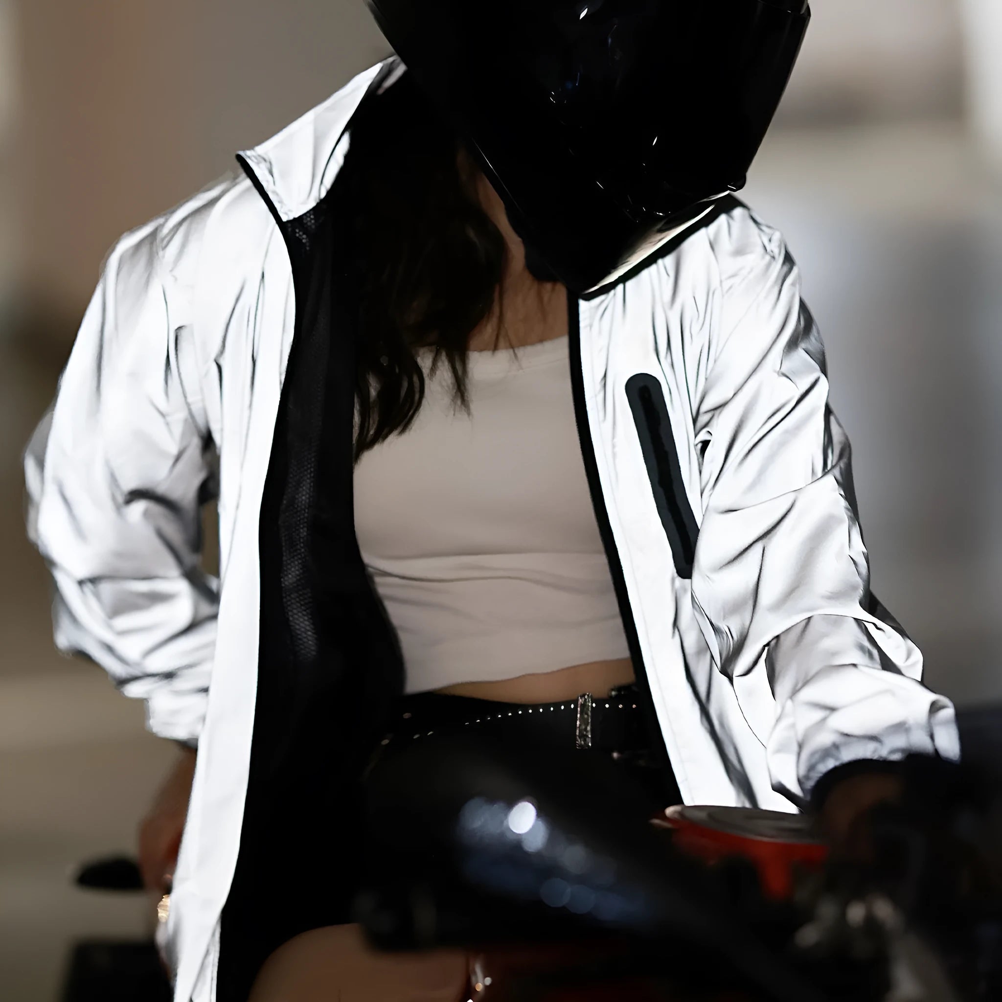 Silver waterproof windproof polyester long sleeved top coat with Asian and European size options
