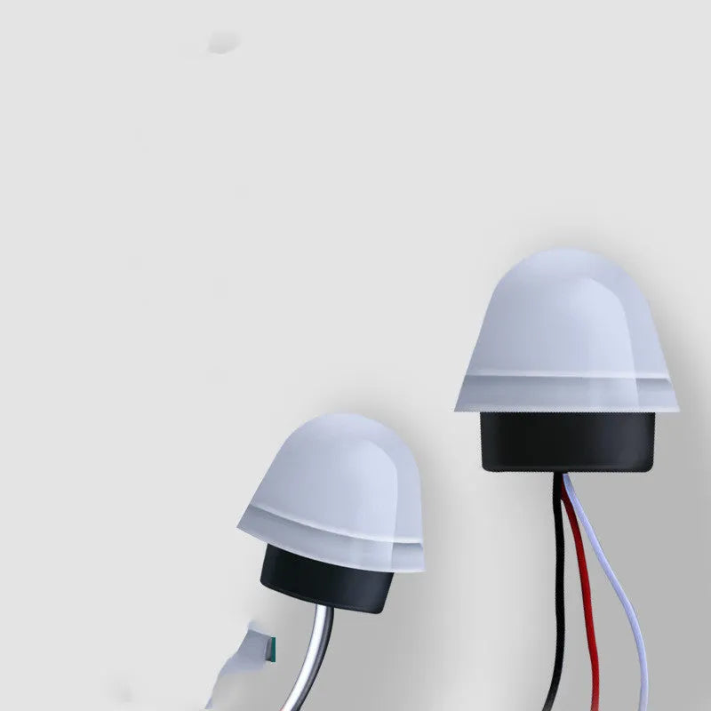 White automatic induction street lamp for outdoor lighting with 3-5 metre sensor range