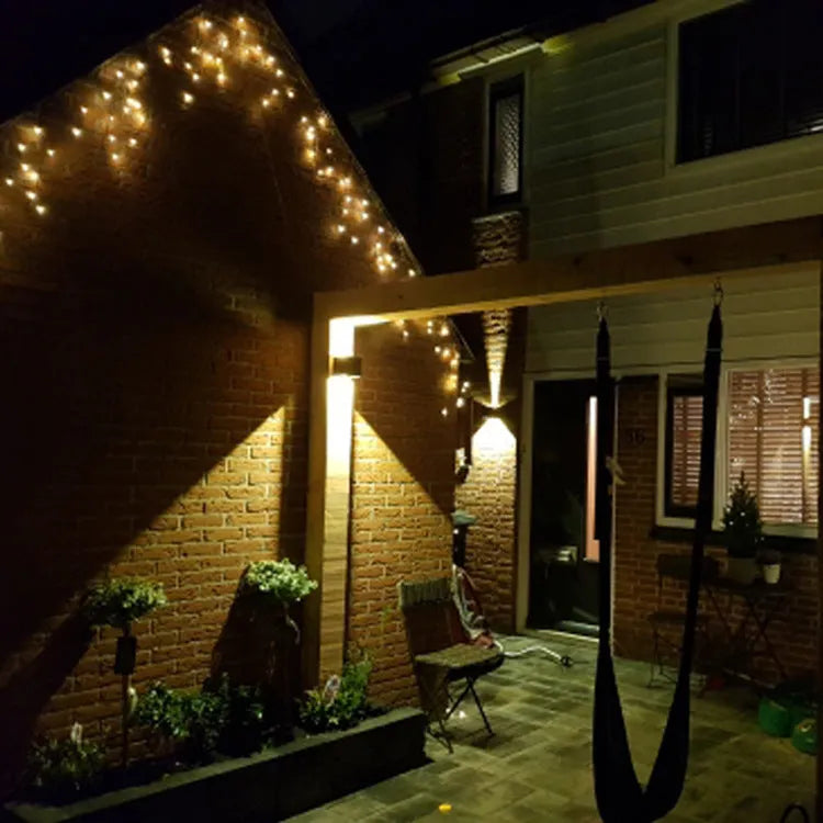 Square aluminium wall lamp with adjustable colour temperature for corridor and garden lighting