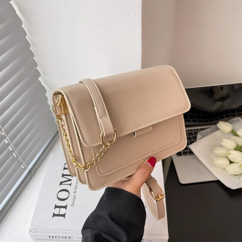 Small PU chain messenger bag in horizontal square shape with double shoulder strap, 14.5x19.5x8cm