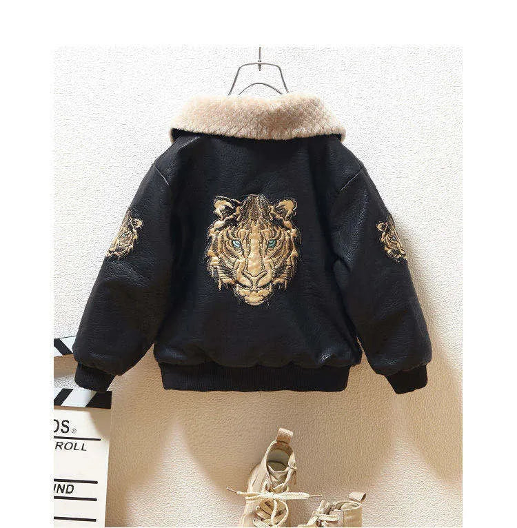Fashion children's long-sleeved plus velvet PU leather jacket for boys, black, lapel collar, zipper closure