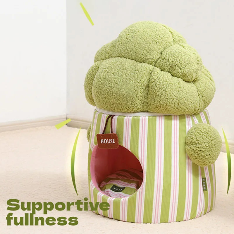 Green cauliflower-shaped enclosed pet house with tree hole entrance for cats and small dogs