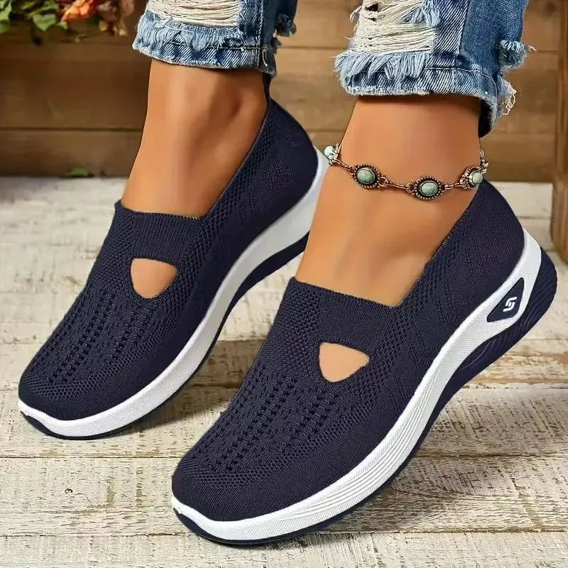 Women's casual flat shoes with mesh upper and T-strap in multiple colours