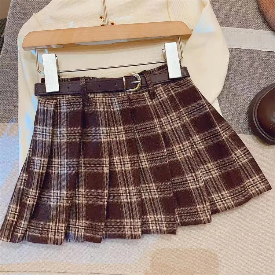 Children's plaid pattern pleated skirt in cotton blend fabric with A-line silhouette