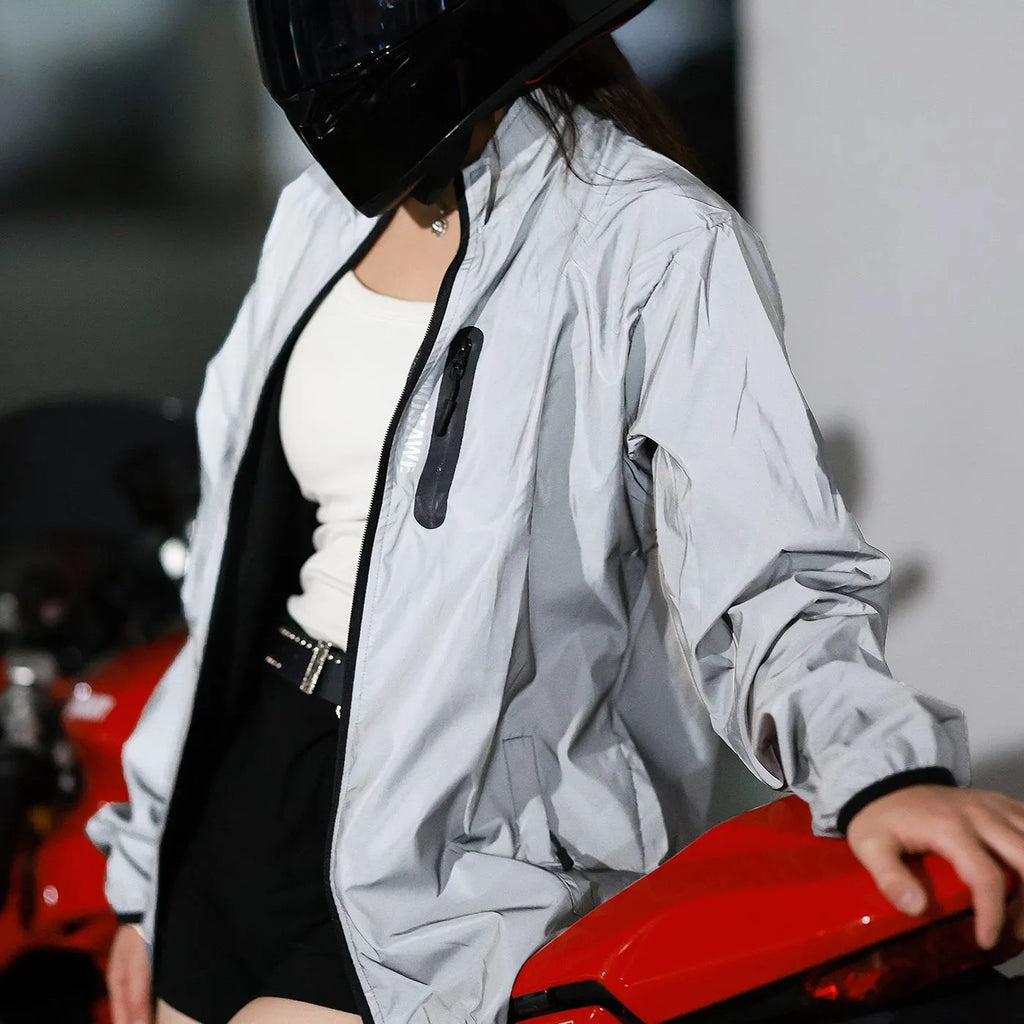 Silver waterproof windproof polyester long sleeved top coat with Asian and European size options