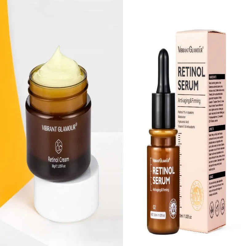30 ml bottle of retinol facial serum for reducing fine lines and moisturising skin