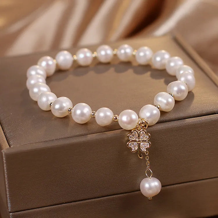 Natural freshwater pearl bracelet white alloy women simple style four-leaf clover sequins hand jewellery