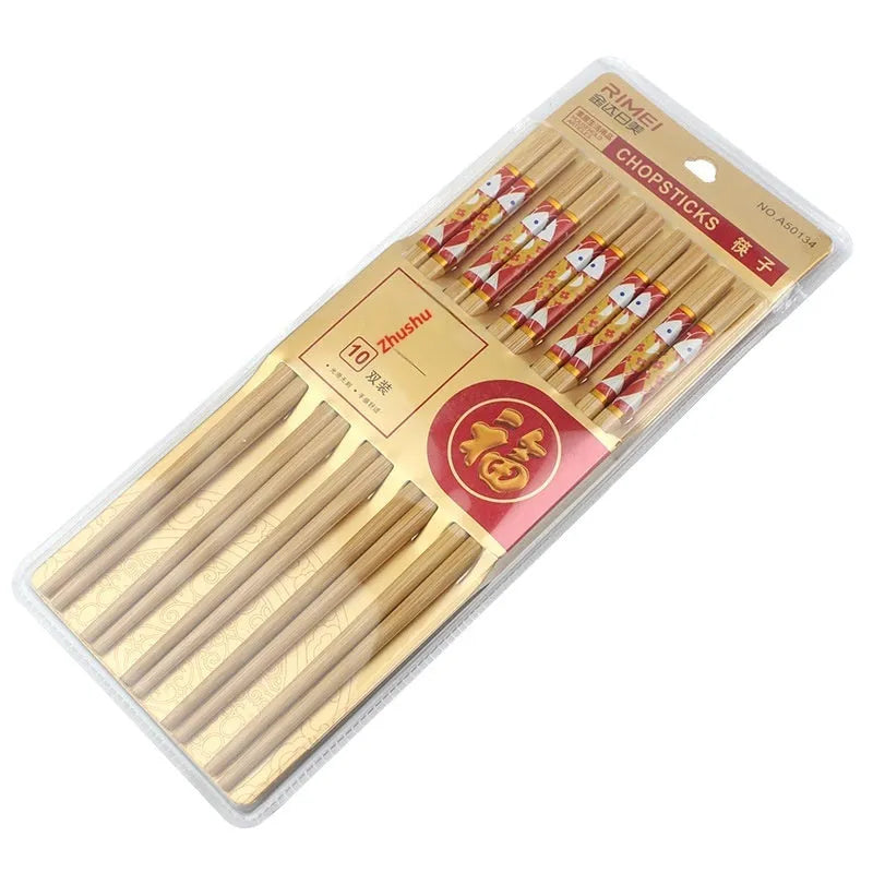 Ten pairs of bamboo chopsticks with solid colour and simple design for kitchen dining