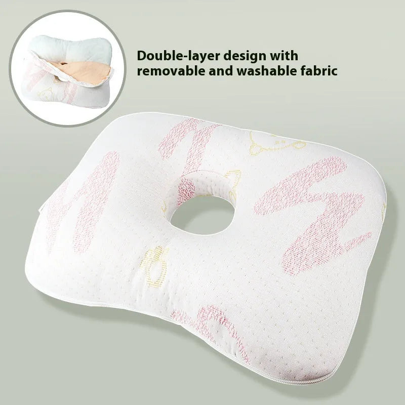 Single-hole ear pillow in plaid grey with detachable cover, shown with dimensions 39cm by 28cm.