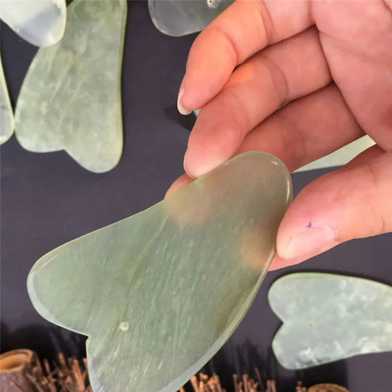 Natural Jade Face Scraping Gua Sha Tool Beauty Massage Stone 6.3cm x 4.5cm Facial Skin Care Muscle Relaxation Green Pink Multi-Colour Options