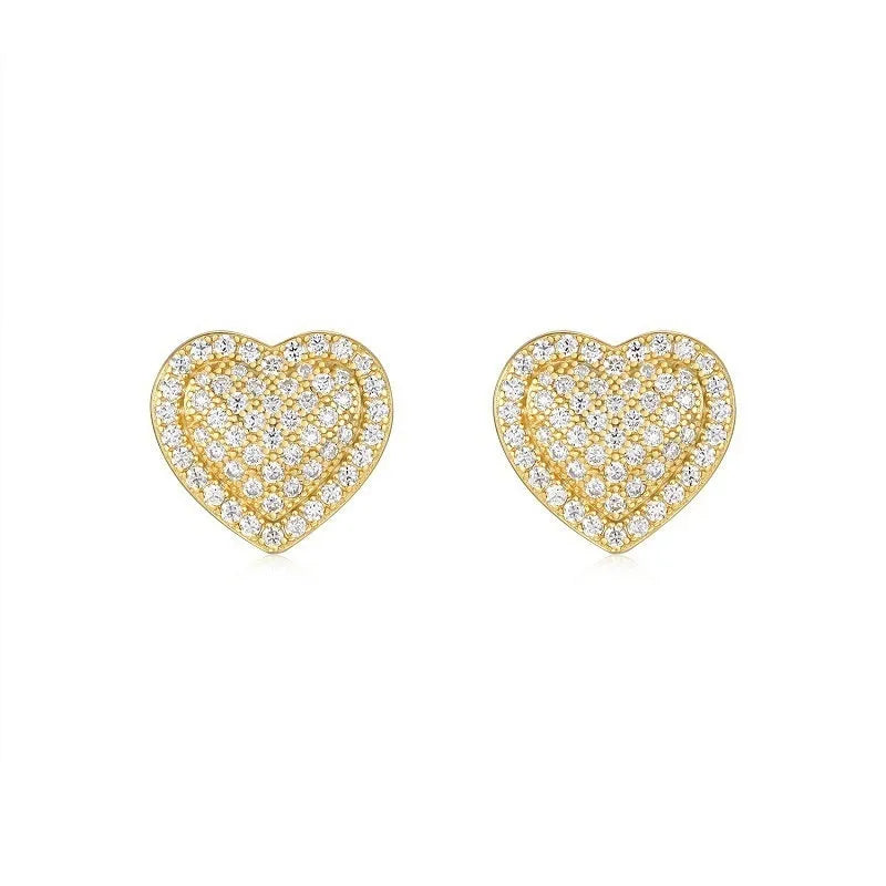 Golden heart-shaped moissanite stud earrings in S925 silver with simple fashion design