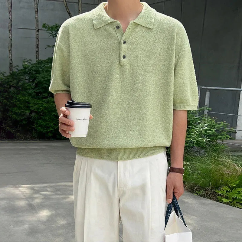 Men's retro knitted polo shirt with short sleeves and asymmetric design in caramel colour
