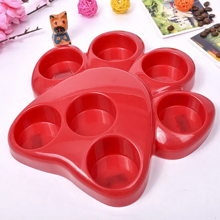 Red natural rubber pet puzzle feeder toy for cats and dogs measuring 25x25 cm