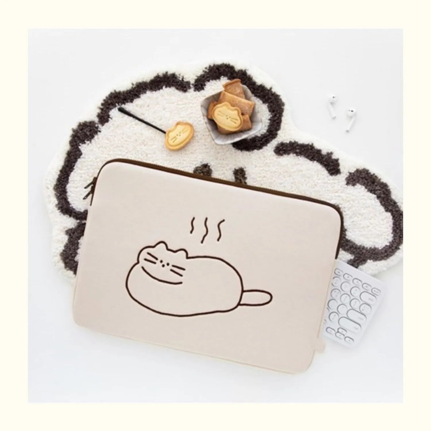 Embroidered animal design laptop sleeve bag for 13.6-inch to 15.6-inch computers