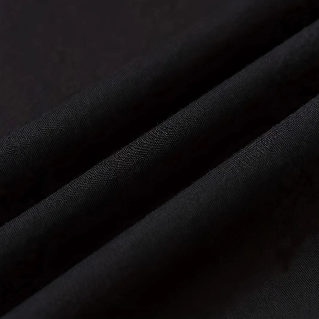 Men's short-sleeved cotton T-shirt loose fit in black pullover style