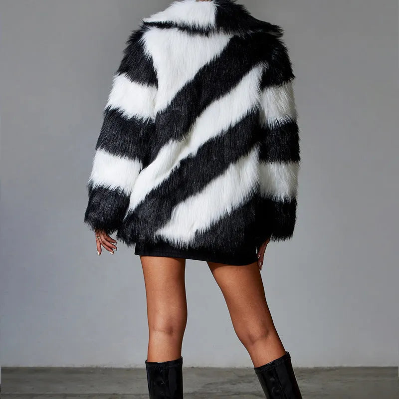Women's faux fur coat with contrast colour lapels and removable fur collar in mid-length design