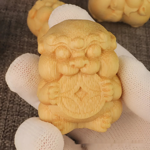 Small solid bamboo carving ornament with traditional craft style, 4.5cm tall.