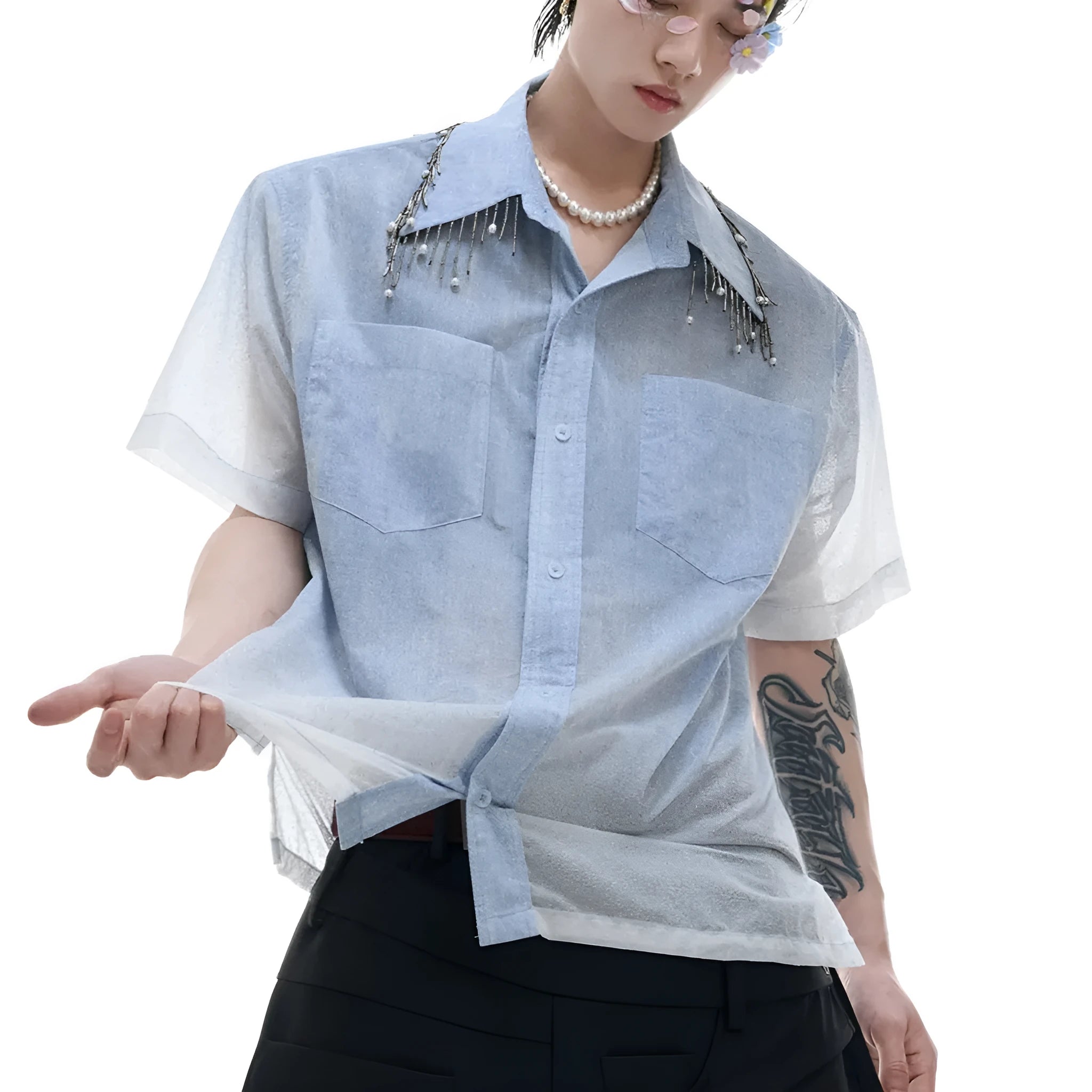 Men's loose fit blue and white gradient short sleeve shirt with quilted design