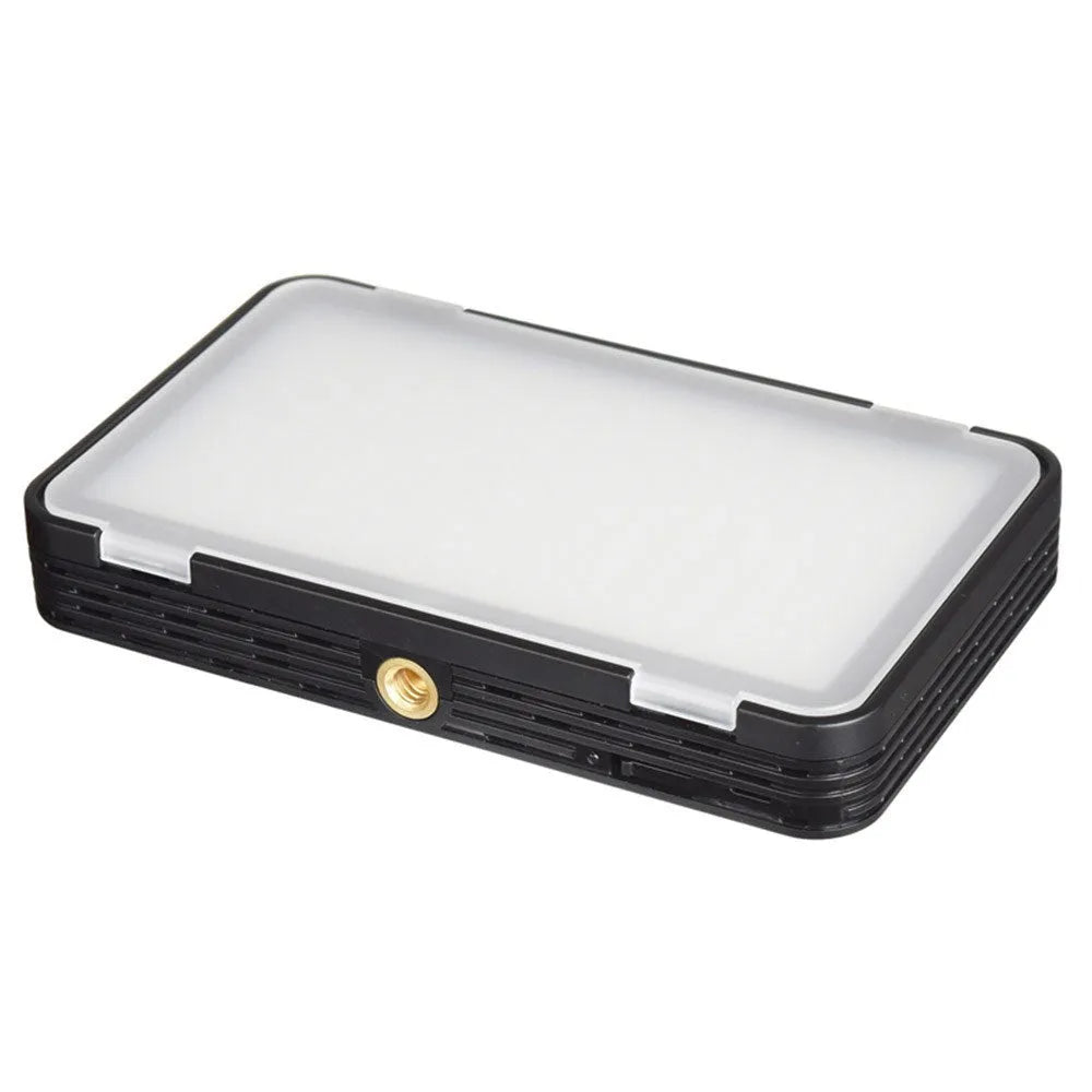 Shenniu M150 ultra-thin LED video light for mobile phones with 150 LED beads and 5600K colour temperature