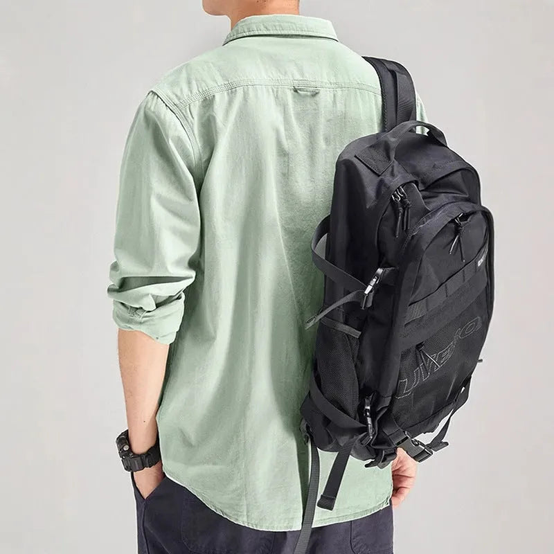 Men's loose fit cardigan-style long sleeve shirt in polyester fibre