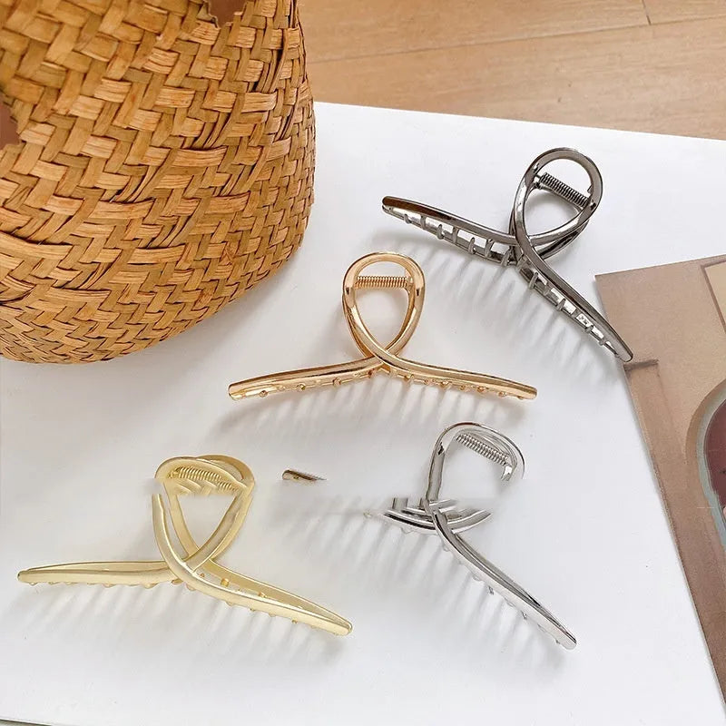 Large alloy hairpin with metal back in premium gray colour, 13.5cm