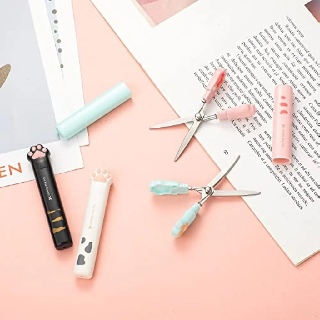 Cat paw mini folding scissors showing stainless steel blades and compact 8.7cm dimensions