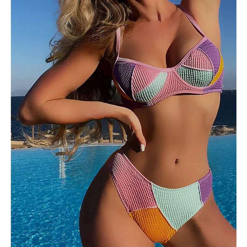 Ladies sleeveless push-up bikini set with steel bracket stitching and backpack fastening in splicing colours