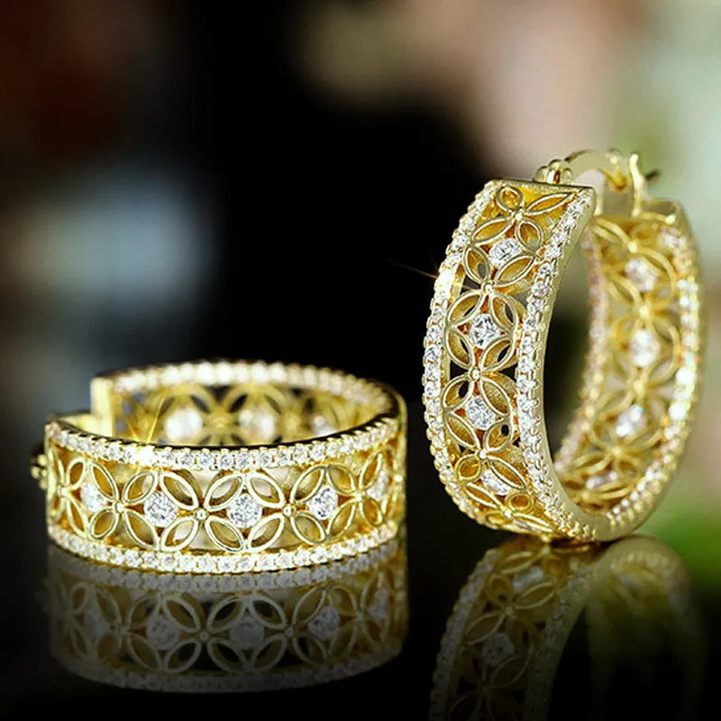Golden yellow geometric butterfly horse eye flower clip-on earrings for women
