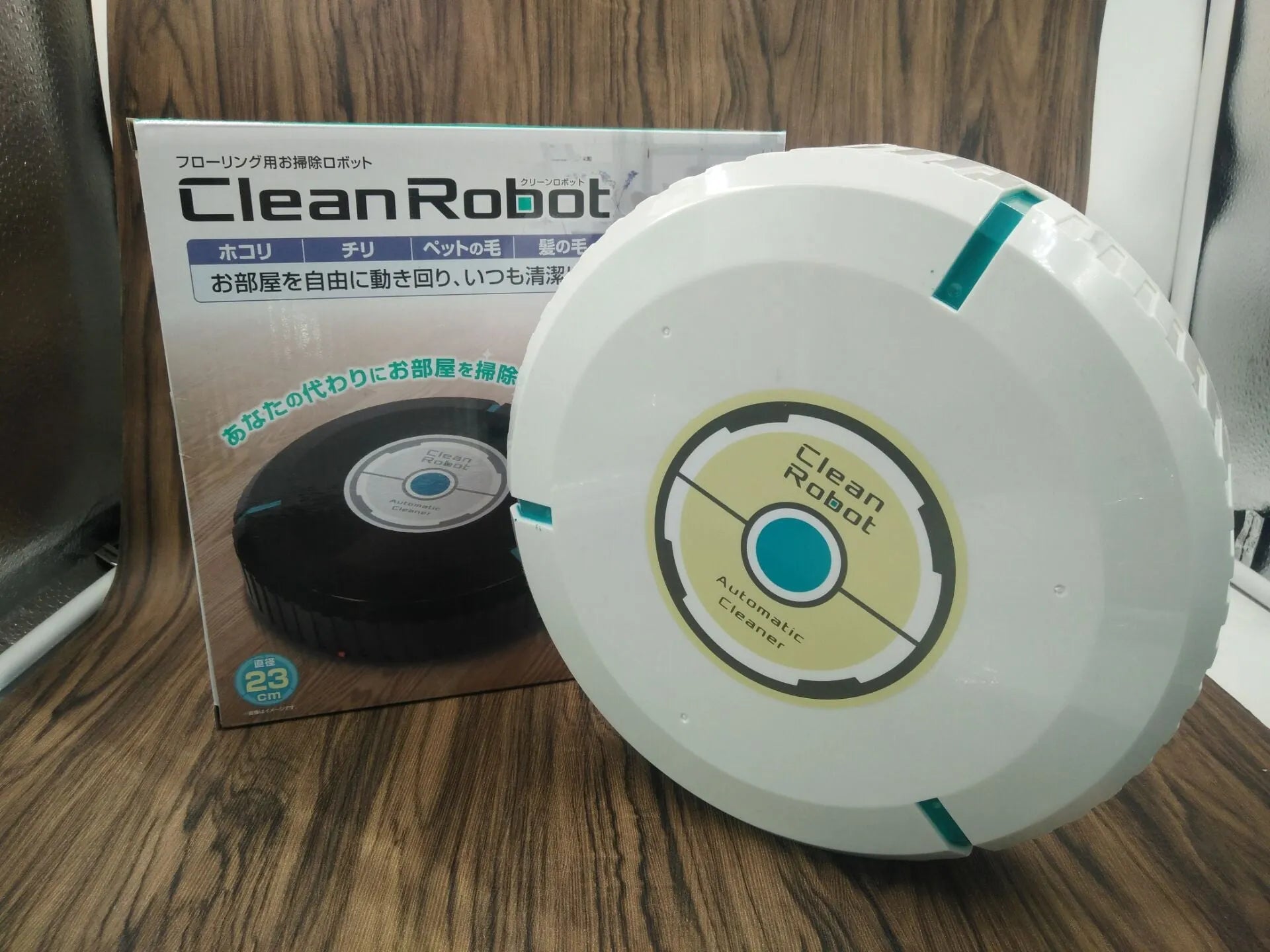 AC robot vacuum cleaner in black or white with automatic dirt detection for multiple floor types