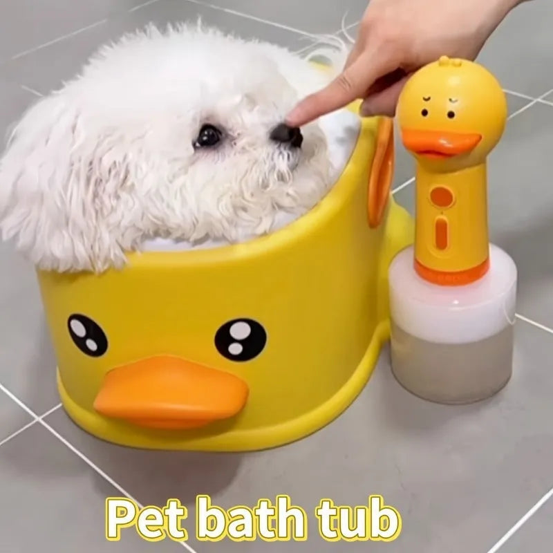Blue PVC duck-shaped bathtub for washing dogs and cats without electricity
