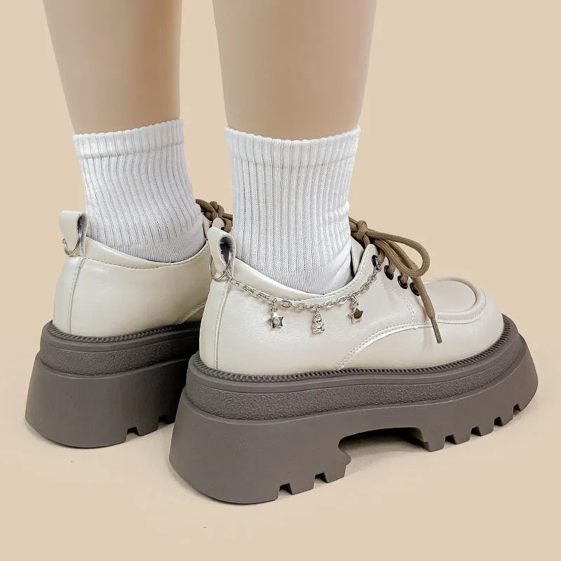 White platform leather Mary Jane shoes with chunky 6-8cm heels and front lace-up design