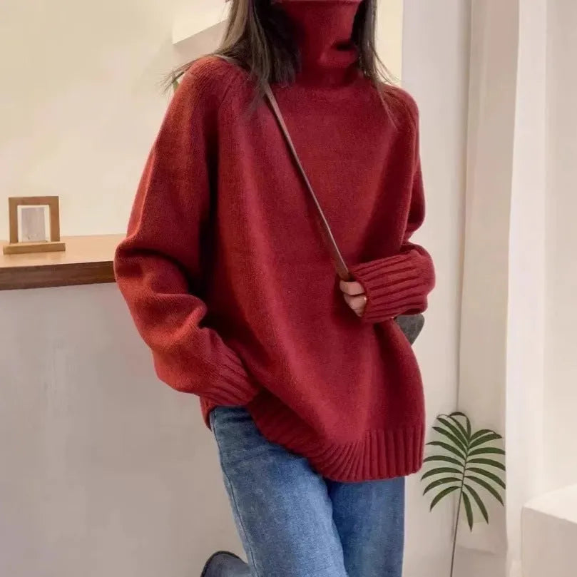 Women's thick turtleneck sweater with curling pile collar in loose fit