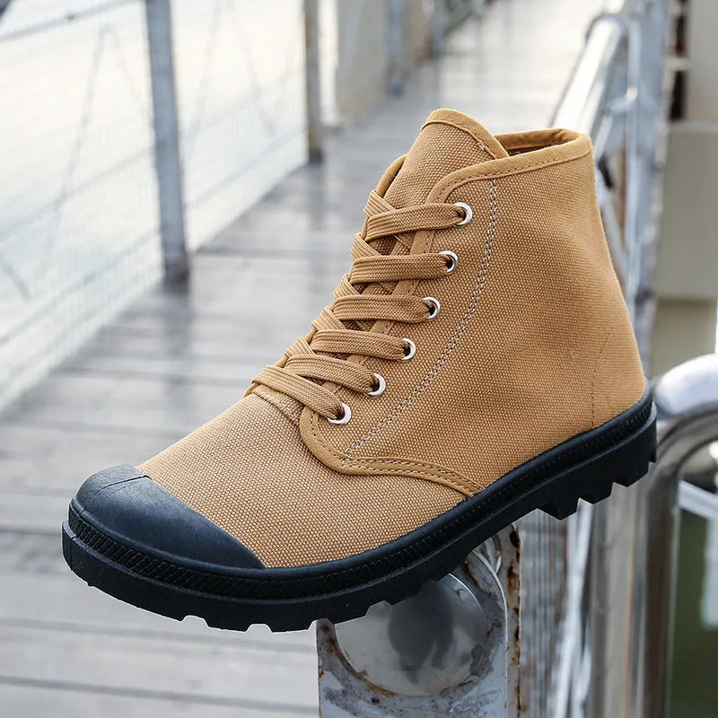 Martin men's outdoor mountaineering canvas boots with low heel wedge sole, solid colour, tall upper