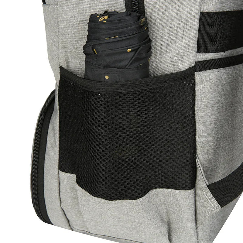 Light grey Oxford cloth insulated backpack with curved shoulder straps and dry-wet separation compartment