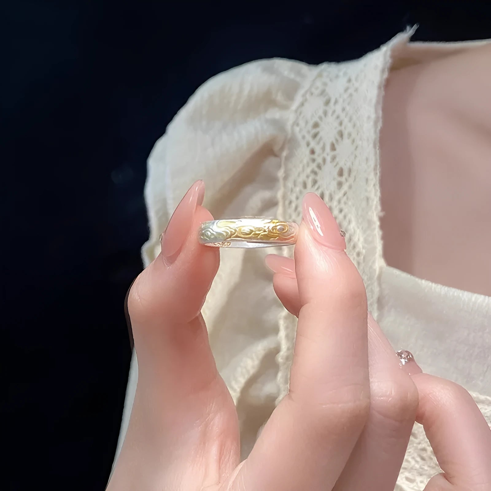 White copper ring with xiangyun pattern, electroplated silver and gold finish, geometric open mouth design