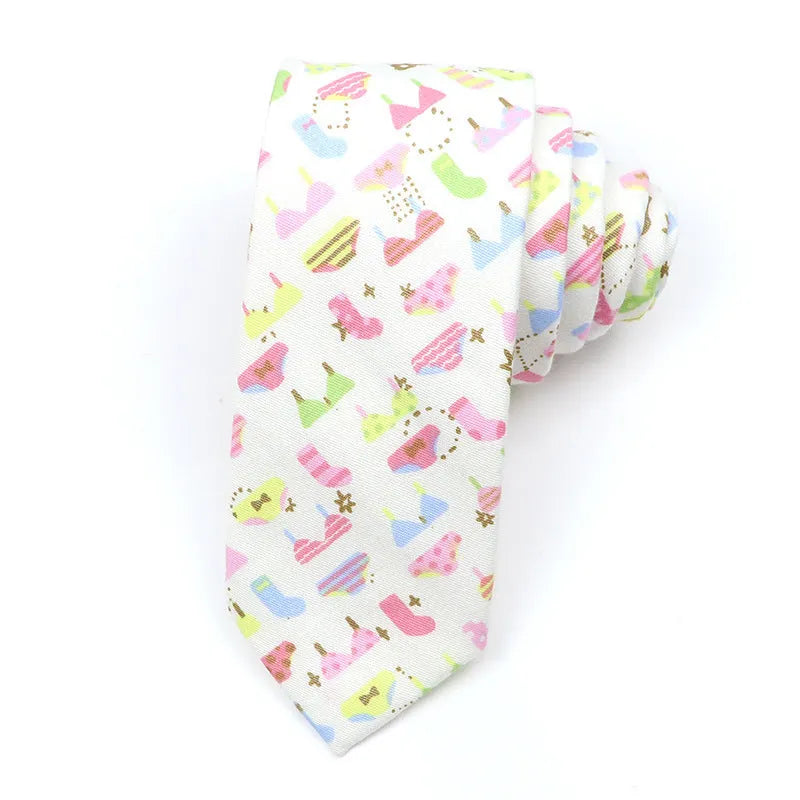 Narrow Korean-style cotton bow tie with a printed cartoon pattern.