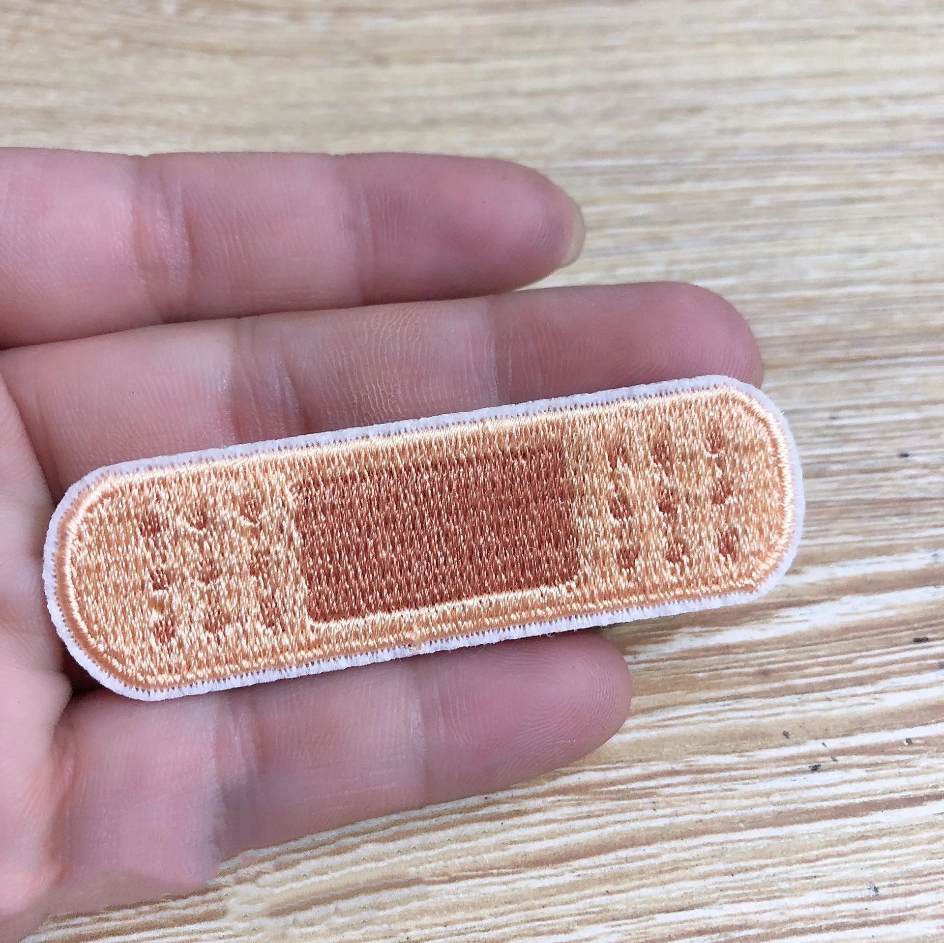 Pack of 10 computer embroidered fabric patches with lace craft detailing for clothing decoration
