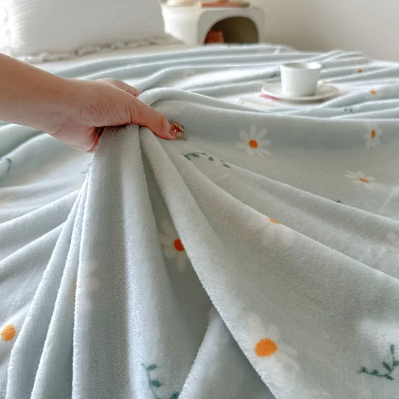 Class A milk velvet blanket in light coffee bear colour, double-sided brushed finish, cartoon anime pattern, size 150x200cm