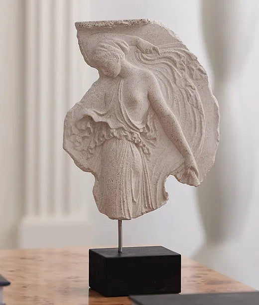 Italian-style wine goddess resin ornament modern simplicity design 35cm tall
