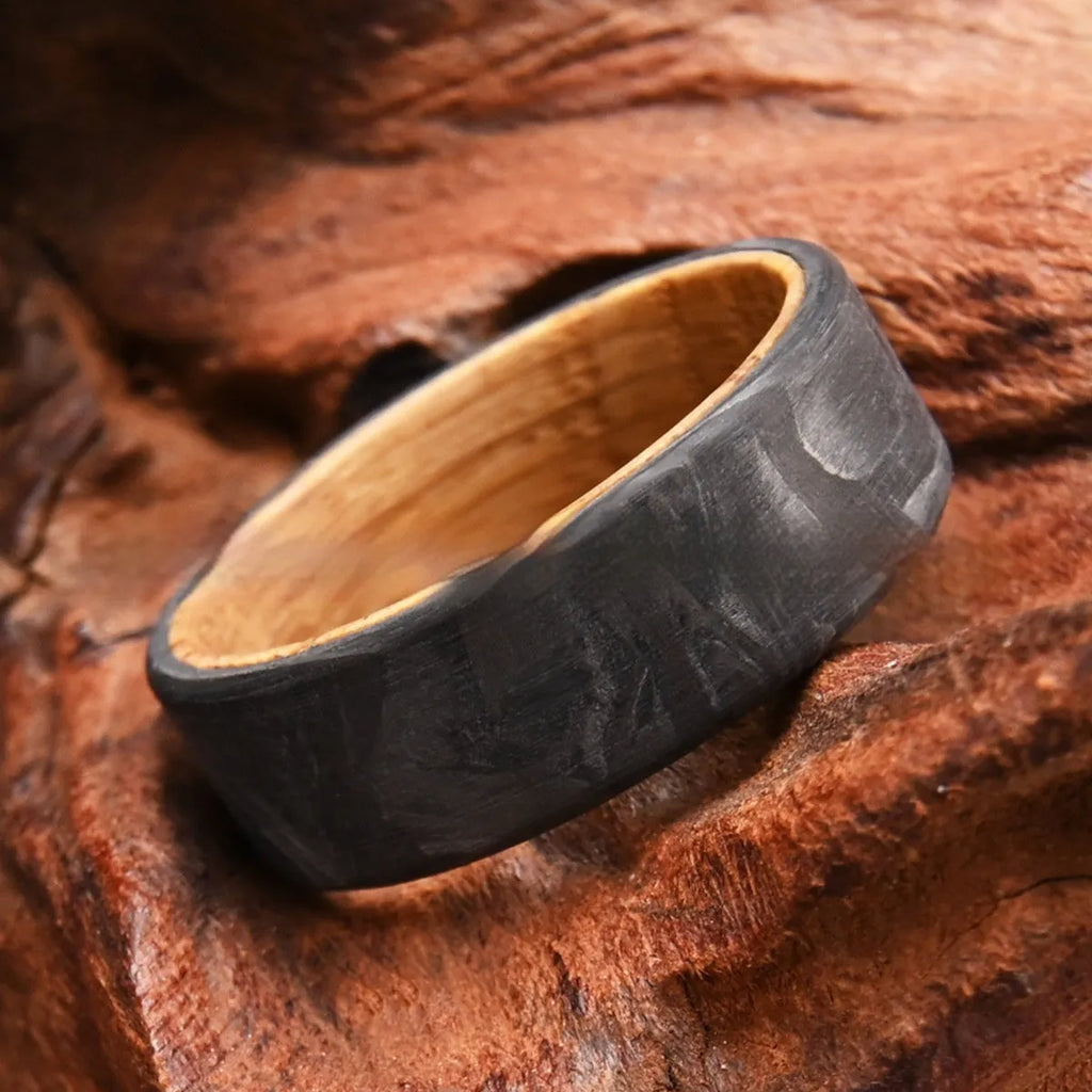 Tungsten steel ring with wine barrel wood and carbon fibre inlay, 8mm width, simple band, colour T0068M