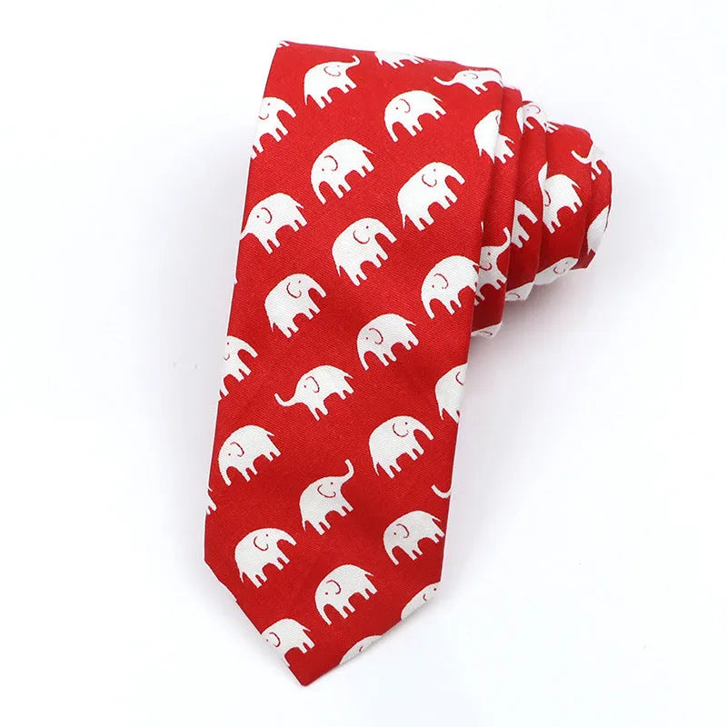 Narrow Korean-style cotton bow tie with a printed cartoon pattern.