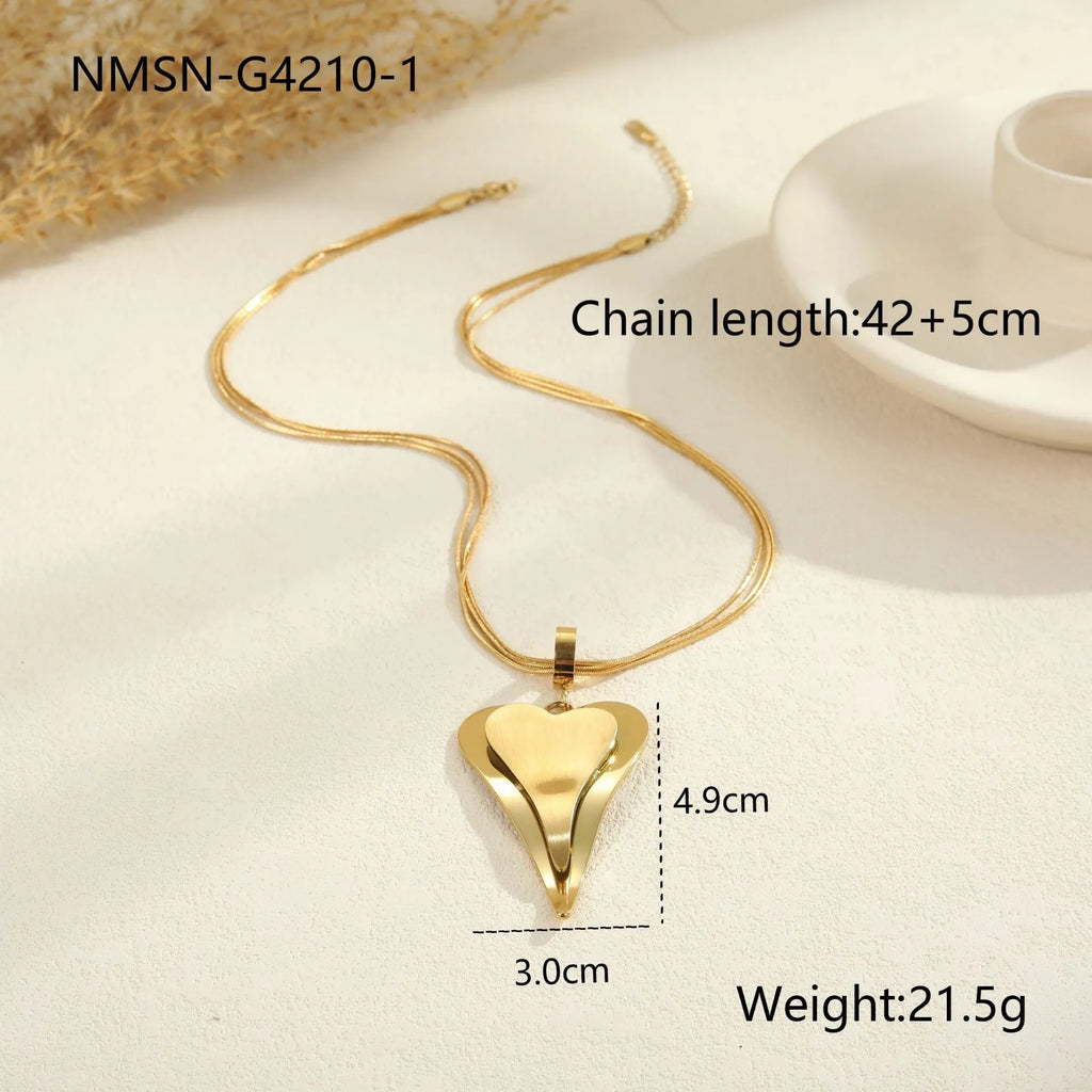 Stainless steel double heart snake bones chain necklace with geometric pendant in gold or steel colour