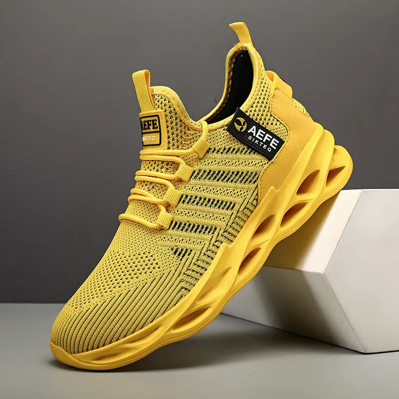 Men's mesh breathable casual running shoes with cross straps in black, green, and yellow, sizes 40-47