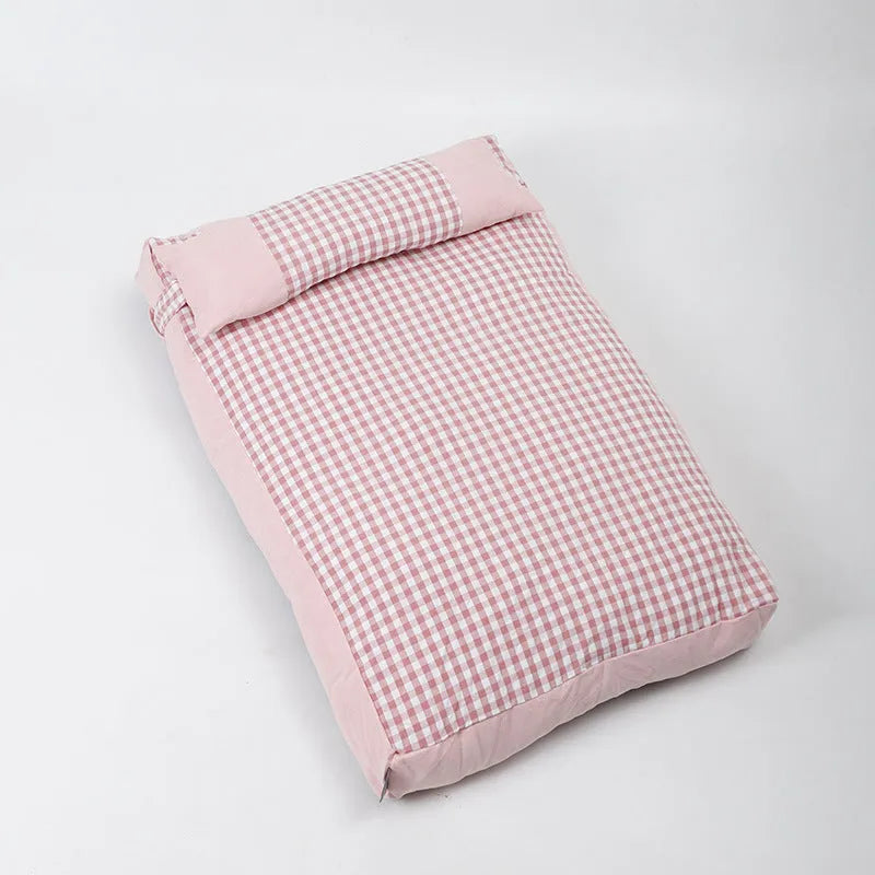 Pet plaid colour-matching kennel mattress with removable washable cover in khaki
