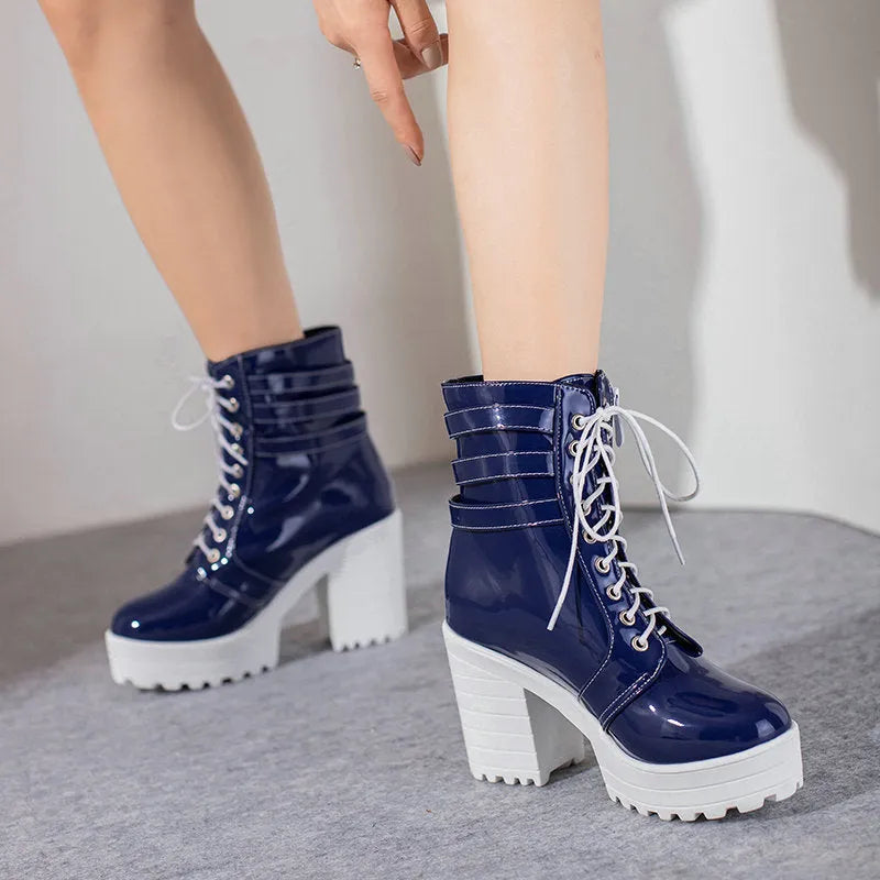Women's black PU leather lace-up ankle boots with a thick 6-8cm heel and round toe on a white background