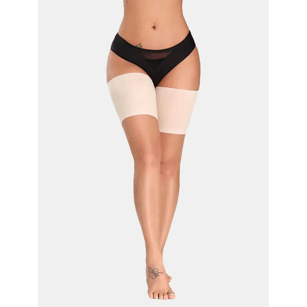 Women's anti-friction silicone thigh strap in black nylon for running and fitness equipment use