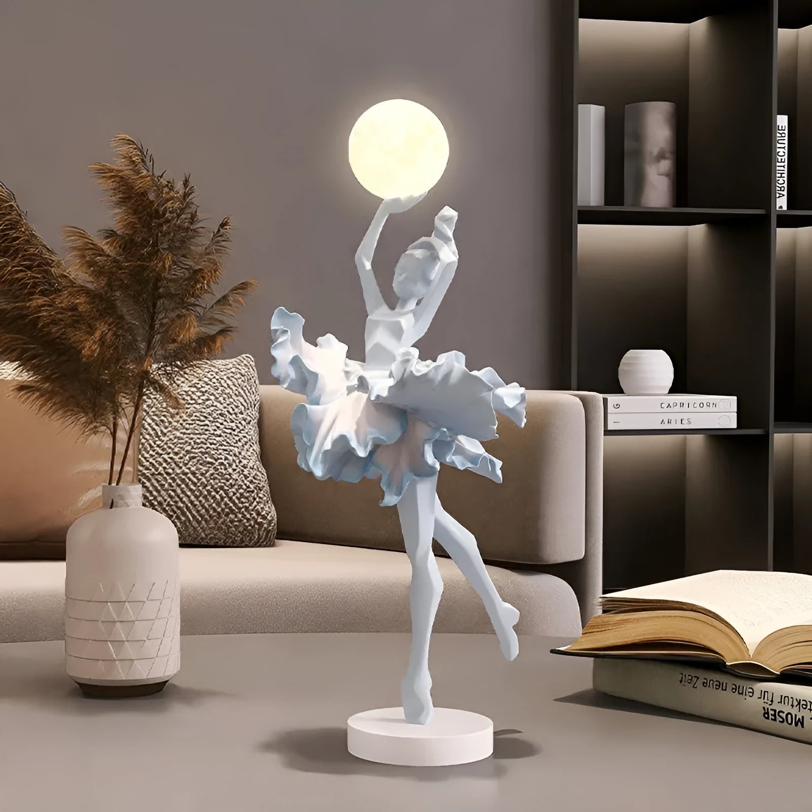 Art girl atmosphere small night lamp ornament in four colours with USB charging